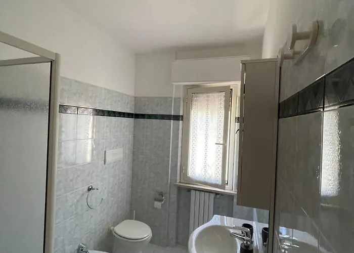 - Vicino Al Mare, Lontano Dalla Ferrovia شقة *